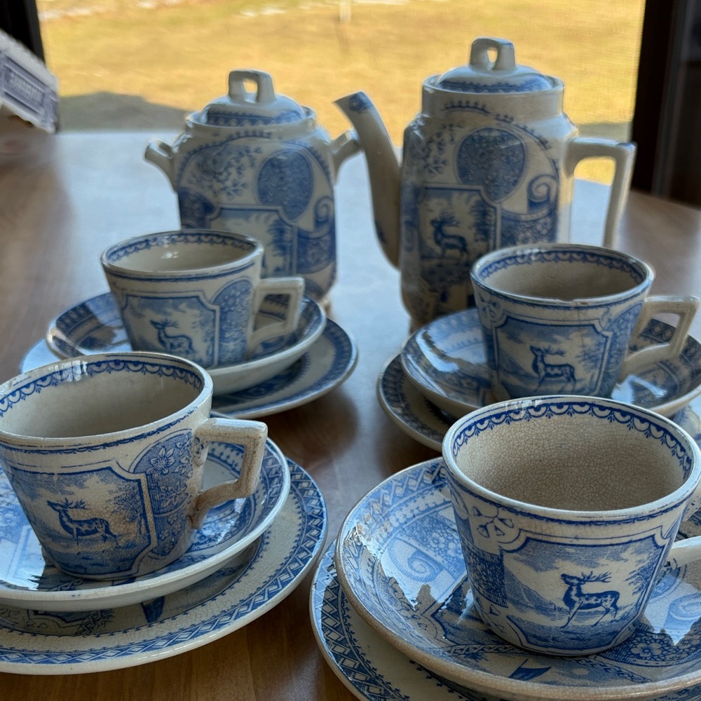 Antique 1890s blue Staffordshire stag child’s tea set serving for 4